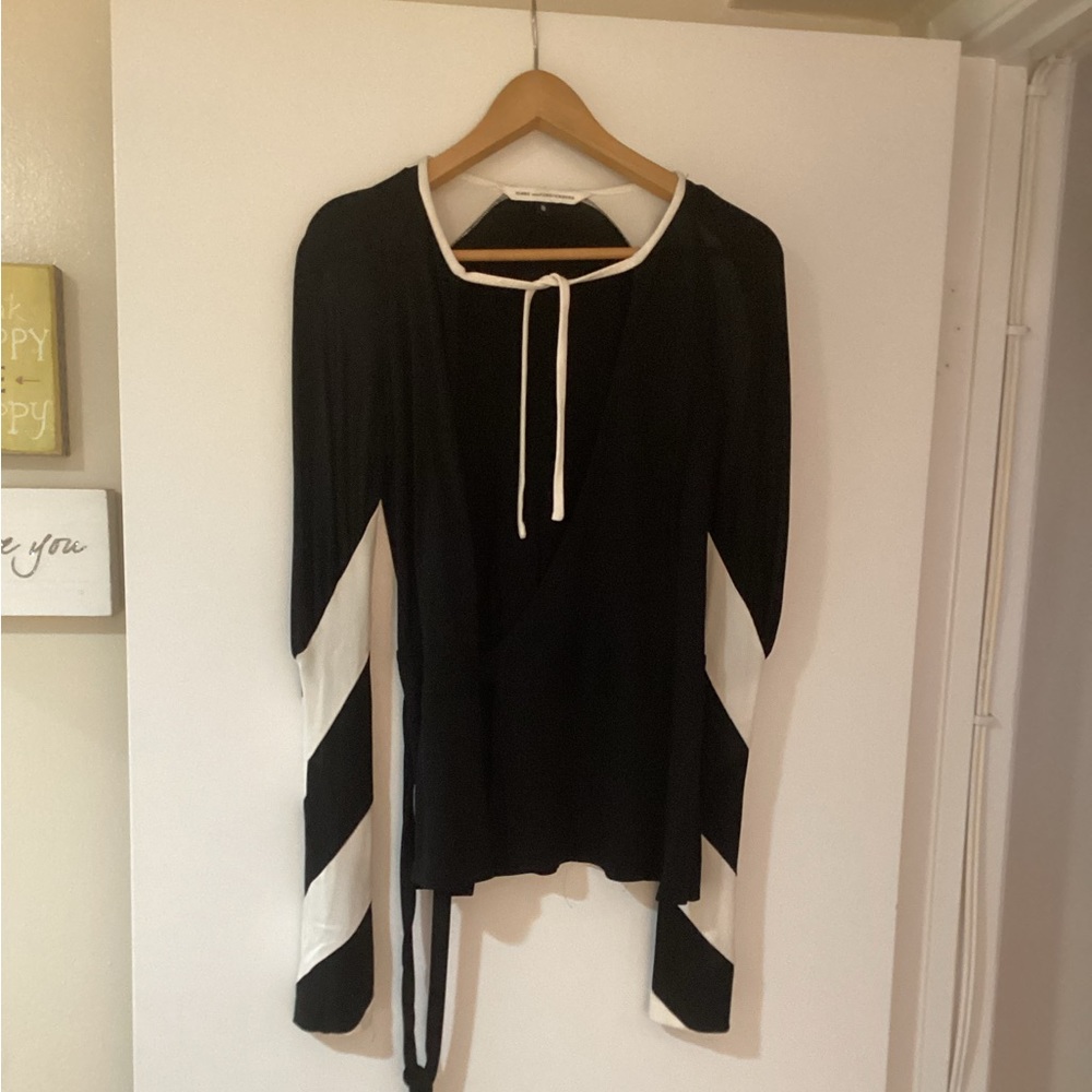 🔲 DVF Long Sleeve Blouse